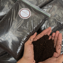 Load image into Gallery viewer, Pure Vermicast