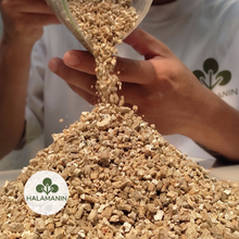 Load image into Gallery viewer, Vermiculite
