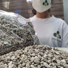 Load image into Gallery viewer, Pumice (Monggo Size)